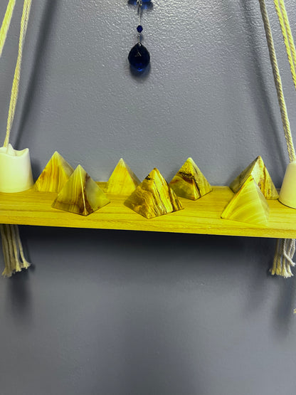 Onyx Pyramid